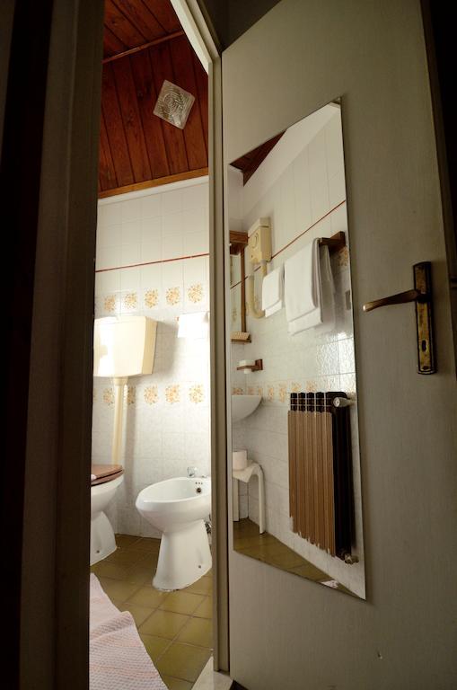 Albergo Mirella بيلونو الغرفة الصورة